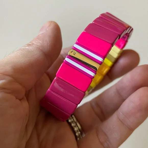 Roxanne Assoulin “The Big Squeeze” bracelet in Passionfruit - Picture 5 of 8